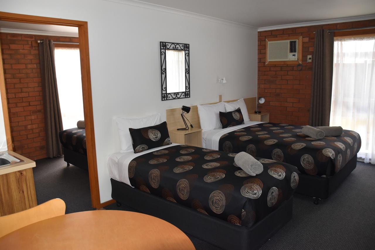 Shannon Motor Inn Geelong Bagian luar foto